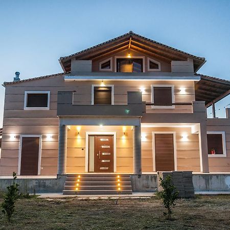 Villa Luna Kalamákion Exteriör bild